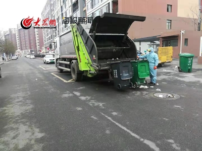 陽光戰(zhàn)“疫”黨旗飄揚(yáng)，城陽市政投資集團(tuán) 垃圾清運(yùn)筑起堅(jiān)實(shí)防線